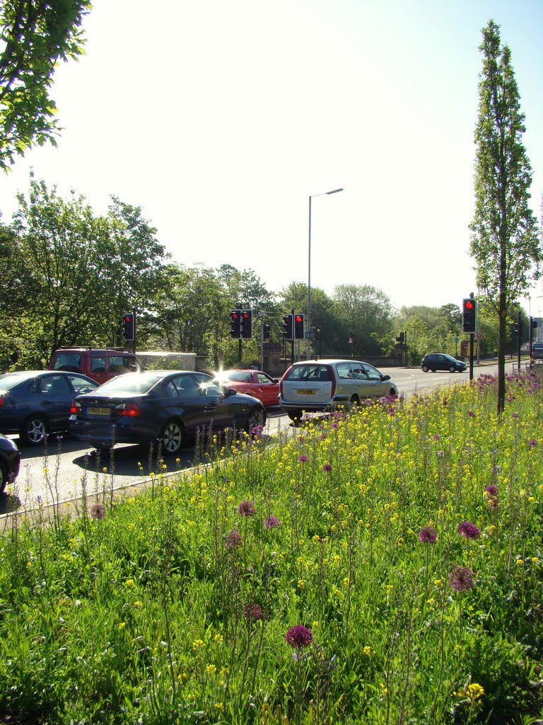 Looking towards the Penistone Road/Hillfoot Bridge junction, Sheffield S6/S3 by sixxsix