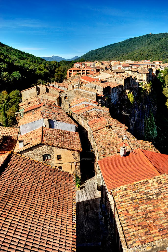 Castellfollit de la Roca by elmedela