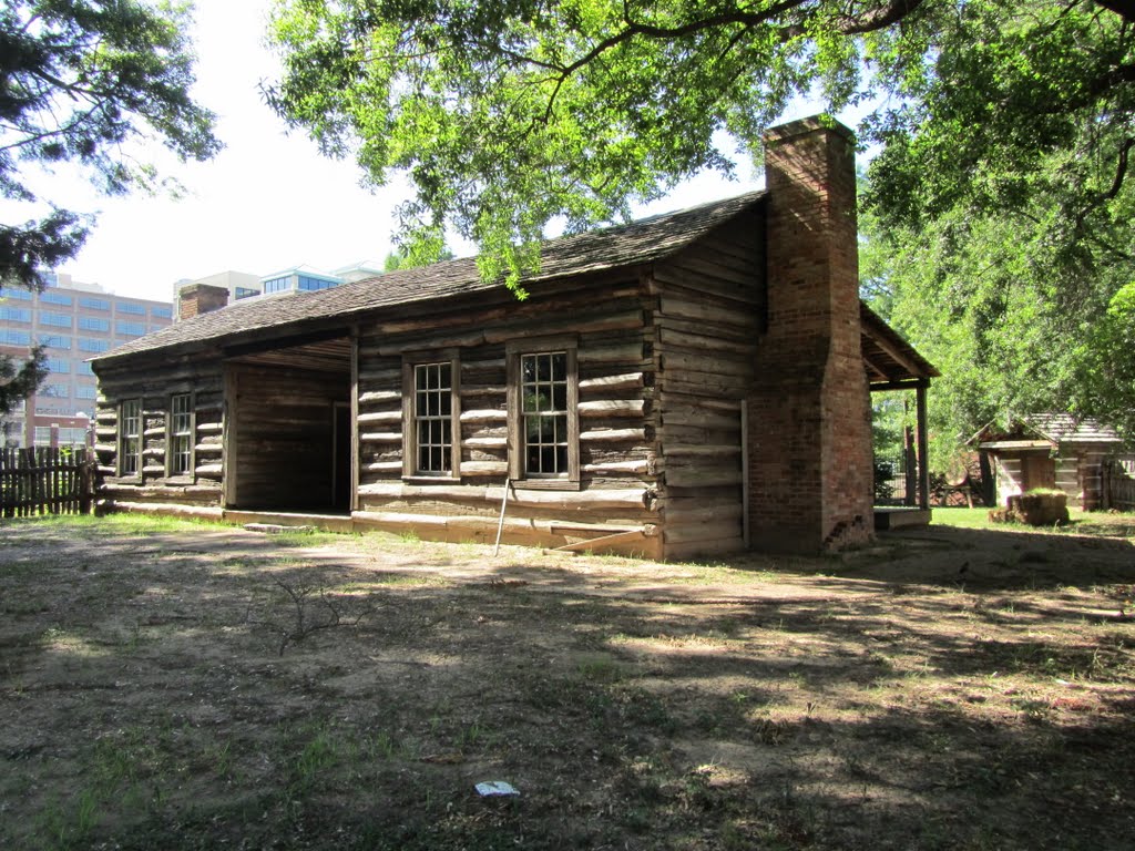 Little Rock Log Cabin by singalong