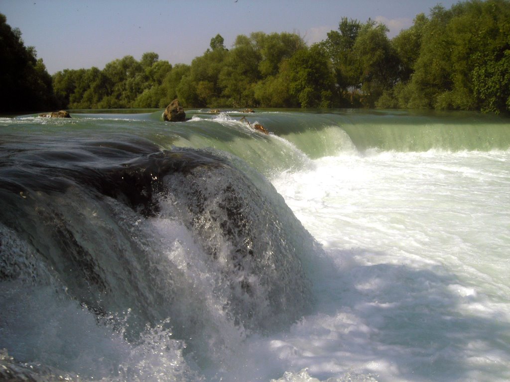 Manavgat waterfall by turquoise-cix