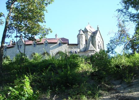 Kreuzenstein by Stefan Gebharter