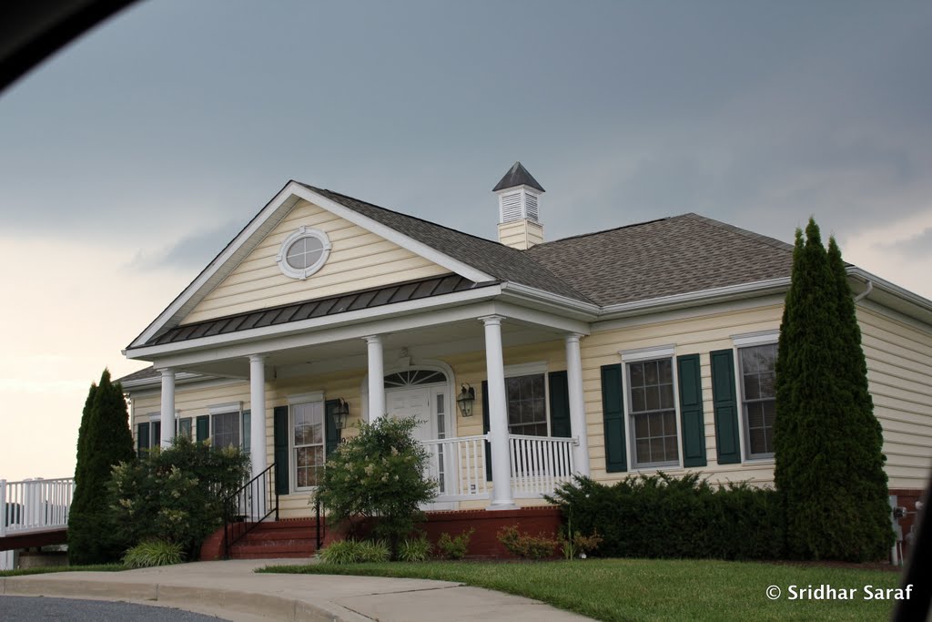 Clubhouse, Owings Mills, Maryland (USA) - June 2010 by Sridhar Saraf