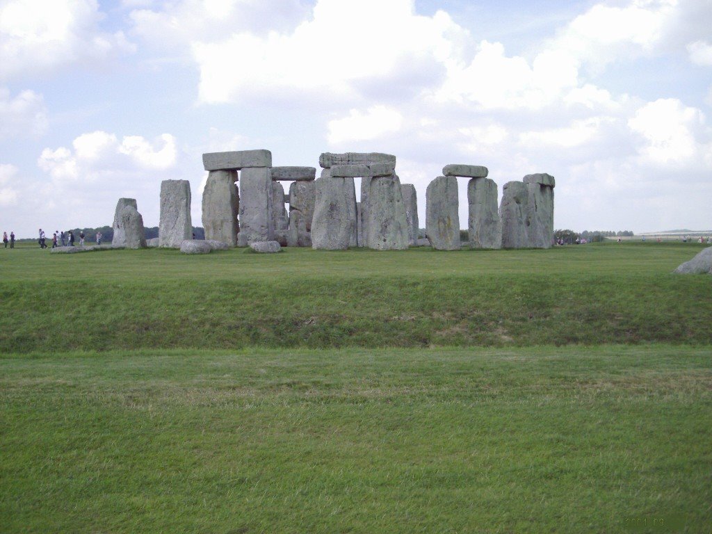 Stonehenge by V. Kunze