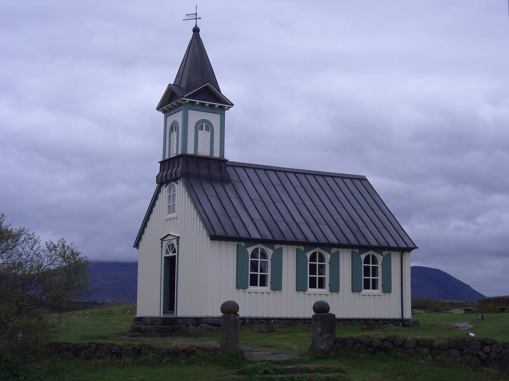 Kirche am Thingvellir, Island by gustl