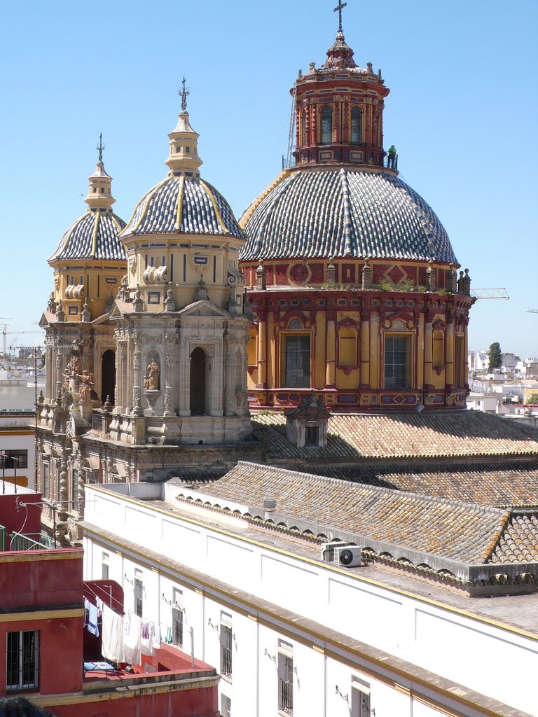 Iglesia de San Luis. Cúpulas by Jose L Filpo