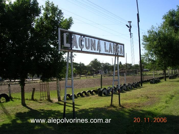 Estacion Laguna Larga FCCA ( www.alepolvorines.com.ar ) by alepolvorines