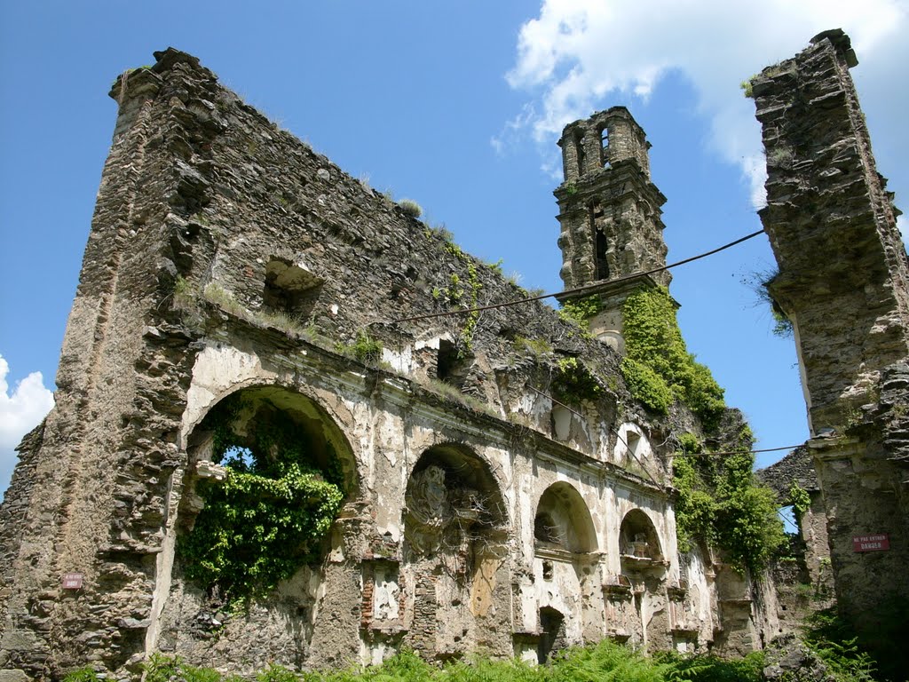 Franziskanerkloster Couvent d'Orezza by Fritzz Tschamper