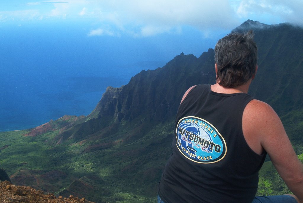 Steve's Back over Na Pali Coast by Steve Bailey