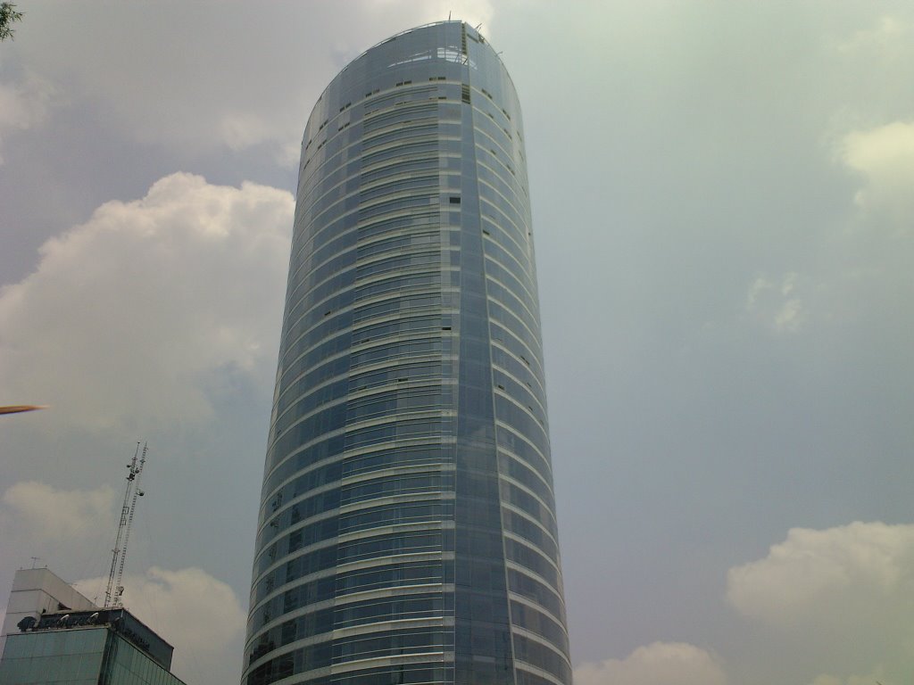 Torre Libertad by JavierDo