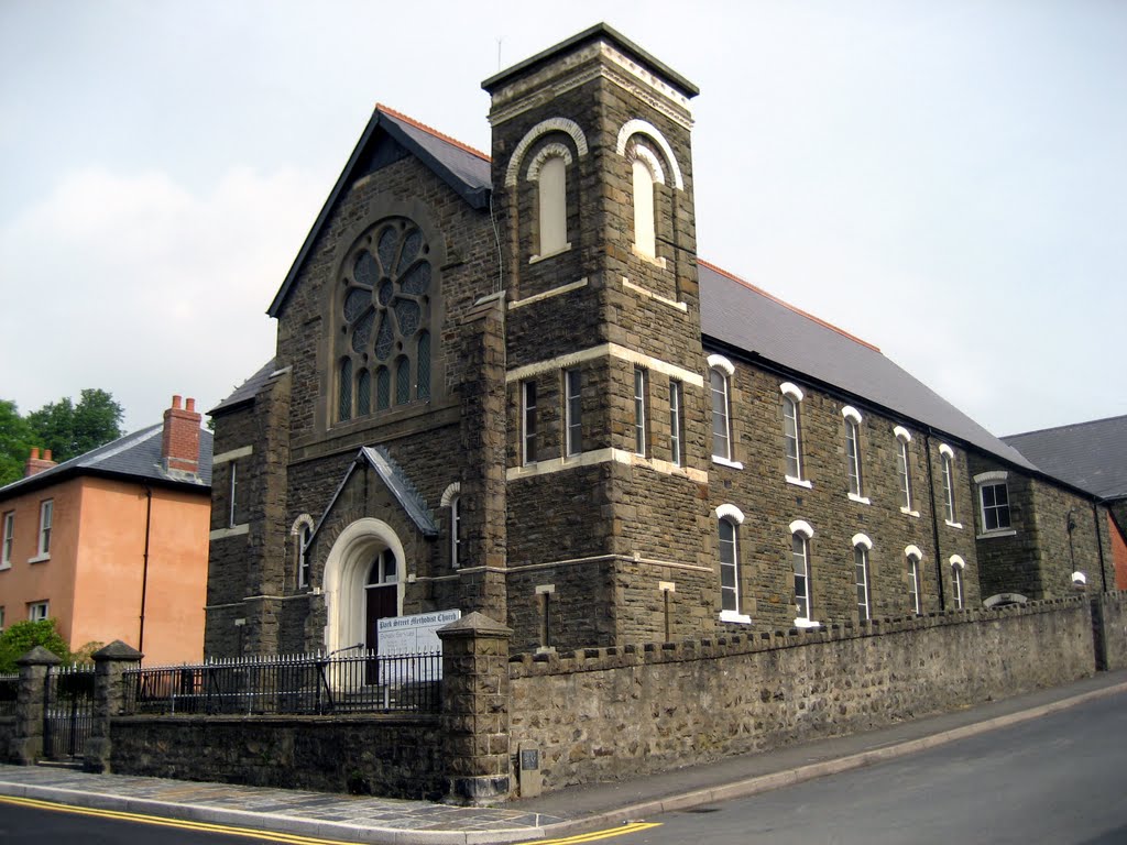 Pray at Park St Methodist Church by Lewis Bates