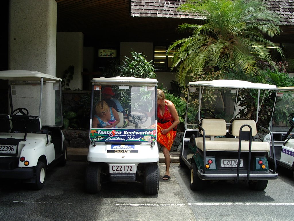 Hamilton Island Transport by Popeye