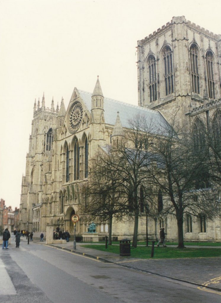 St. Peter's Cathedral (York Minster) (NNE, 2002) by Ronnie Muring