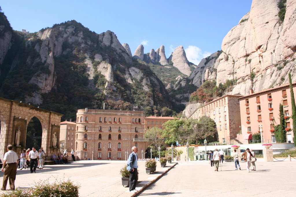 IKloster Monserrat by H.Scholtyssek