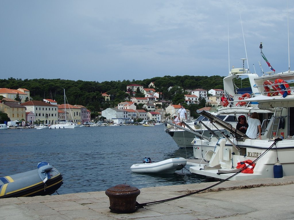 Maly losinj center by Gino Pezzini