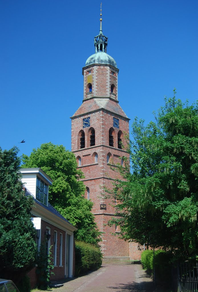 Renaissance-toren, diende als baken voor zeelieden by H.Bouwstra