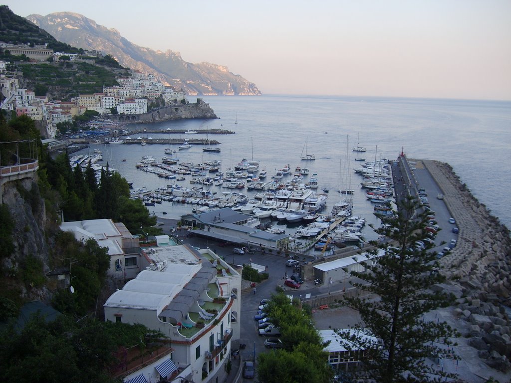 il porto di amalfi by Antonio della corte