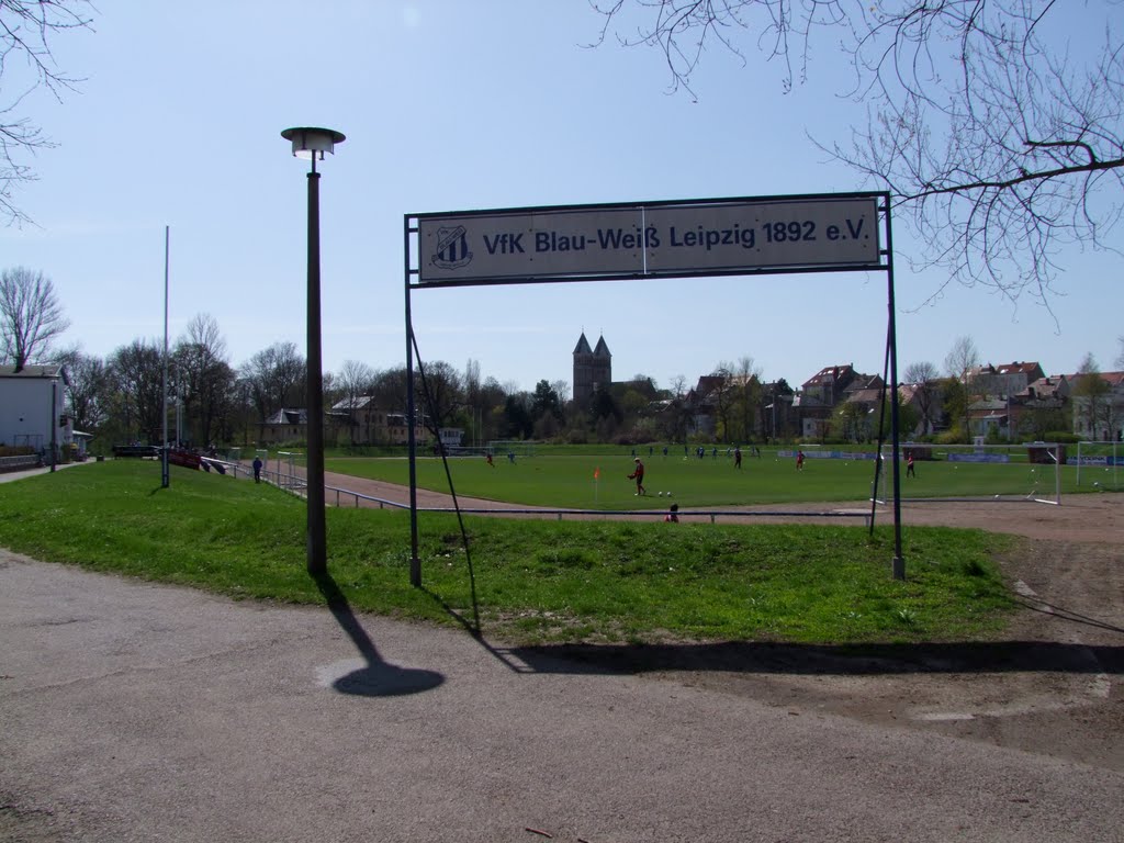 Stadion der Freundschaft Spielstätte des VfK Blau-Weiß Leipzig 1892 e.V. --2010-- by Fueloep