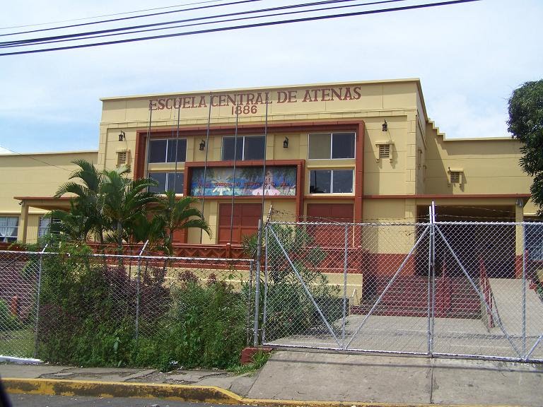 Escuela Central de Atenas by EfrainLizano