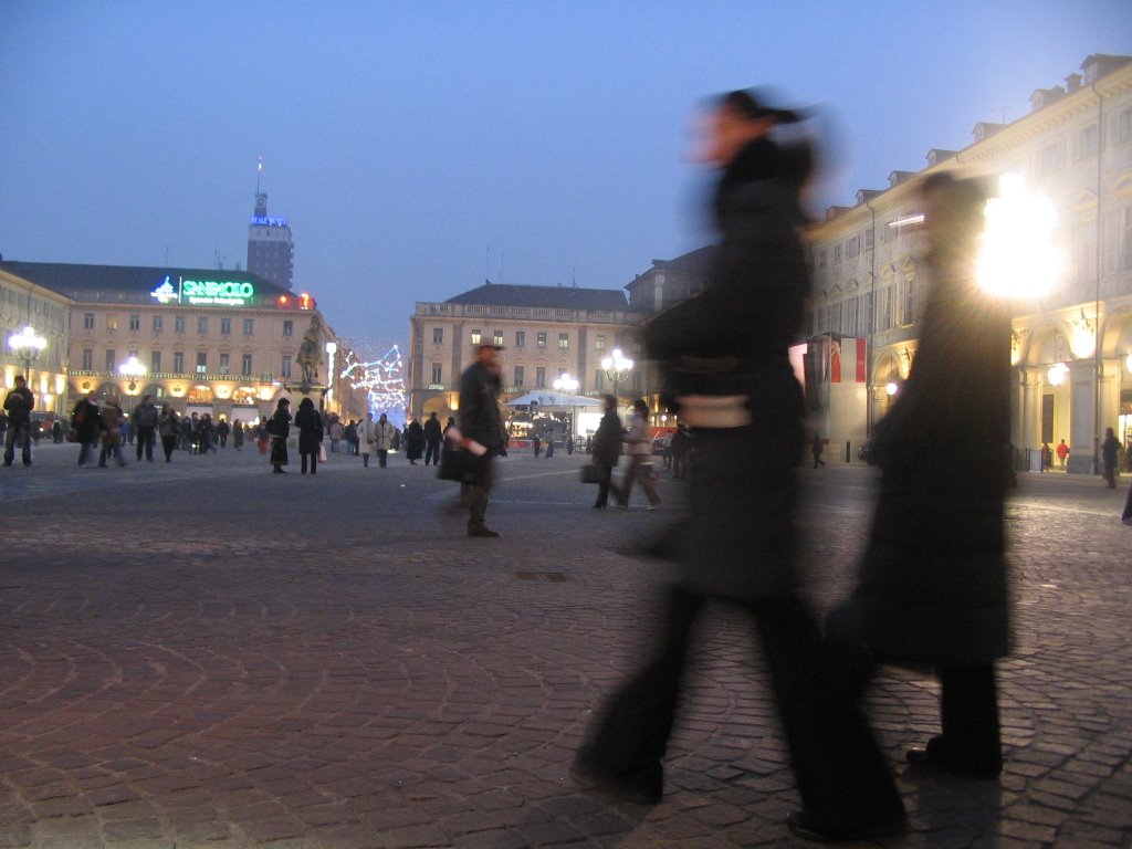 Piazza San Carlo, Torino, 16 febbraio 2006 by Antonello Cattide