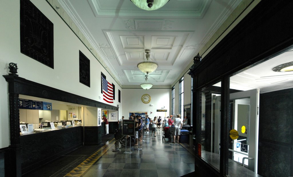 Cambridge Post Office by manuamador