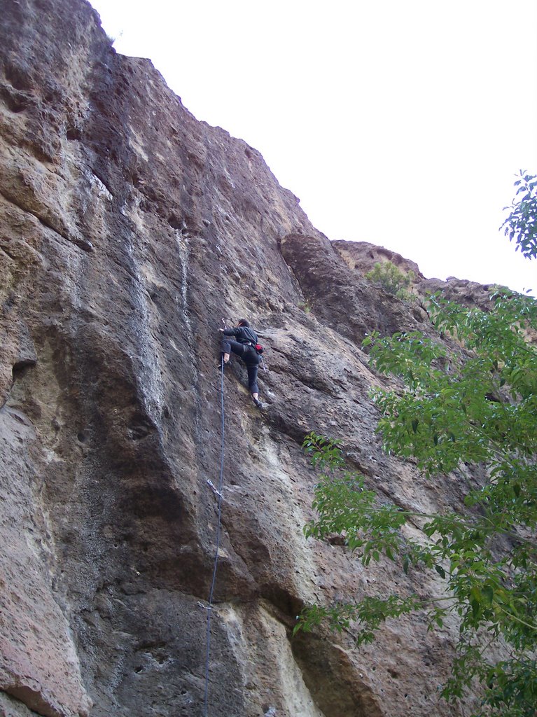 Valle encantado, Sector Viejo, via Engaña Pichanga by eldalai