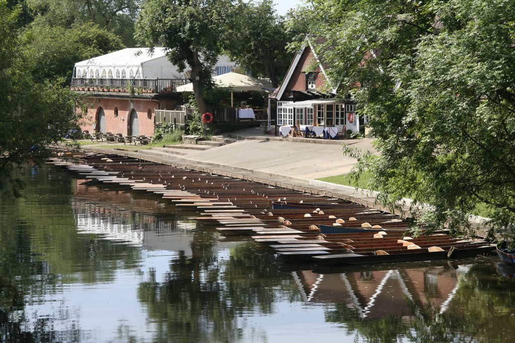 The Cherwell Boathouse by Finders Keepers Navigator