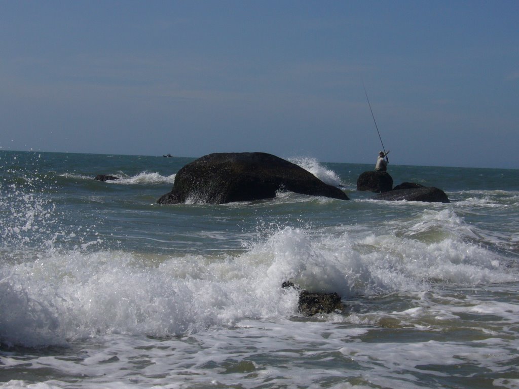 Fishemen Phan Thiet by Victoria Khanina