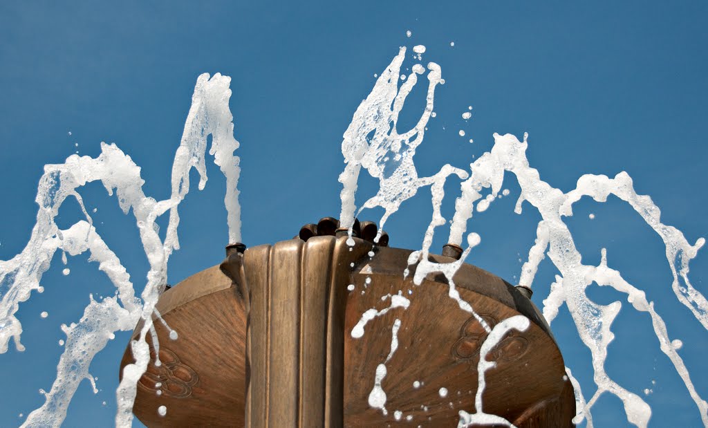 Fountain at the Stars Avenue, Wladysławowo by Anthony Skotia