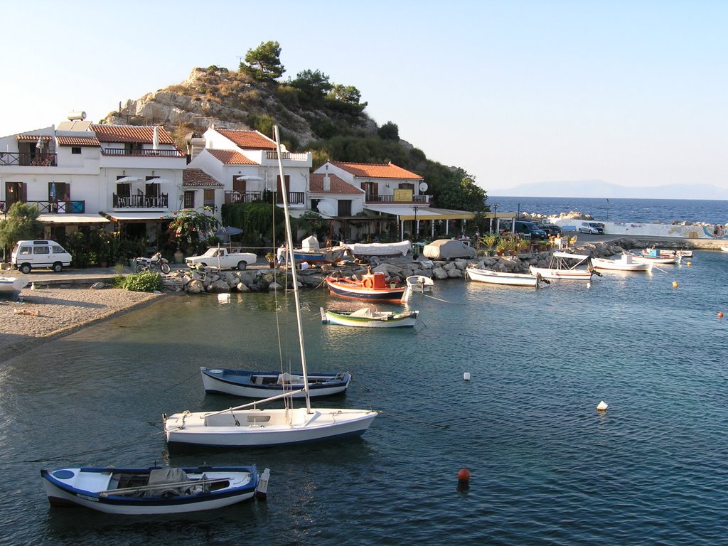 Kokkarion Harbour by markolacek