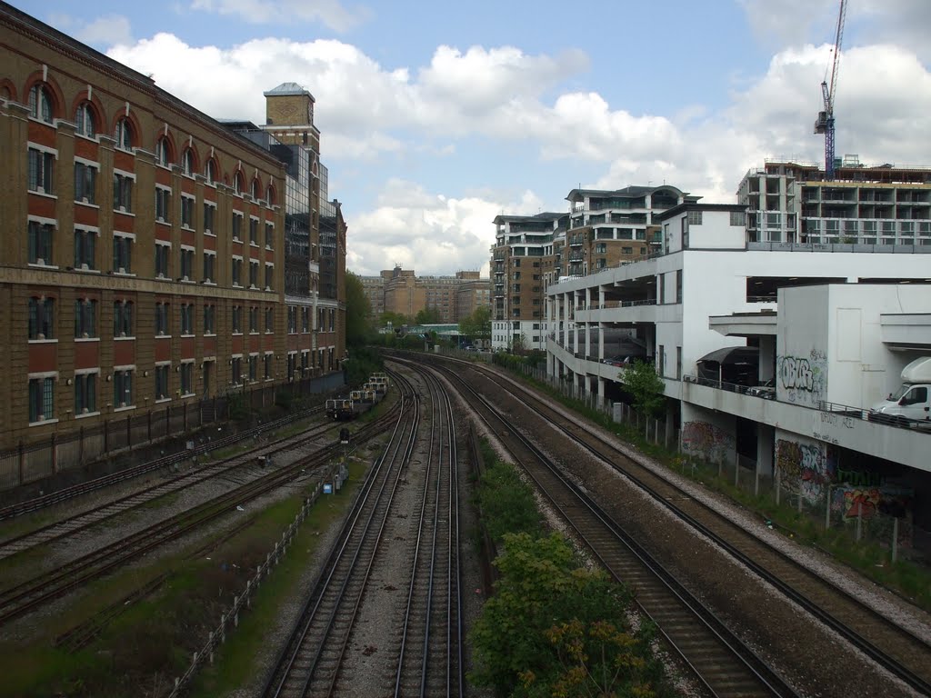 Railway Sight in London by mte361