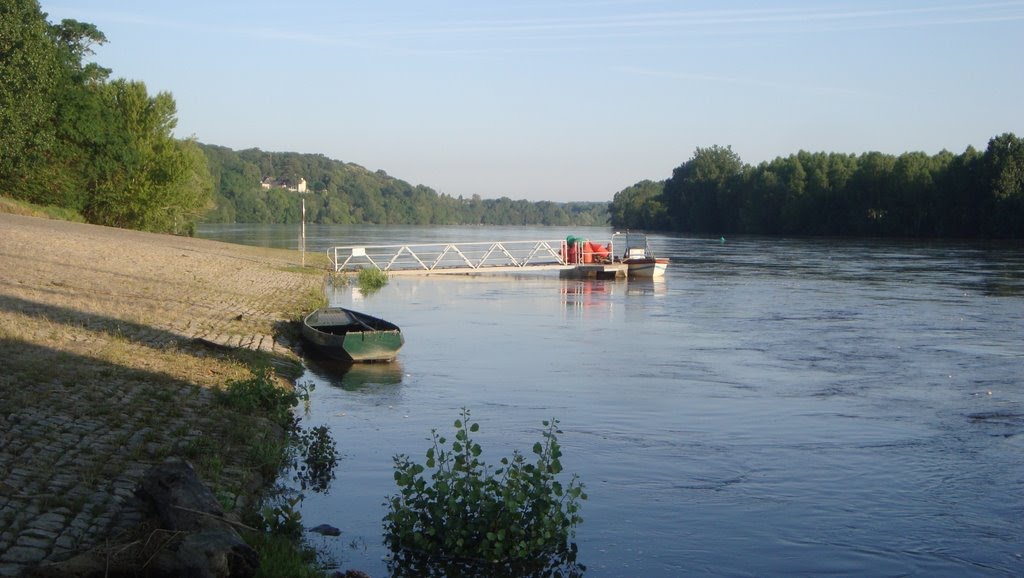 25 juin 2010 la Loire est haute cette année by Eugene68