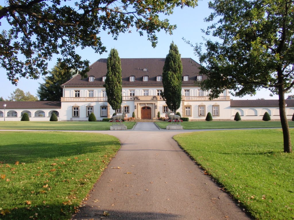 Schloss Höhenried by Schlummpi