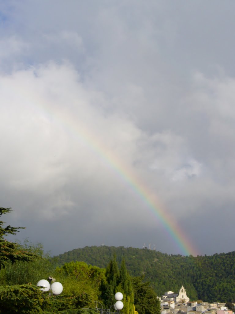 Cielo nuvoloso e arcobaleno by yuri 71