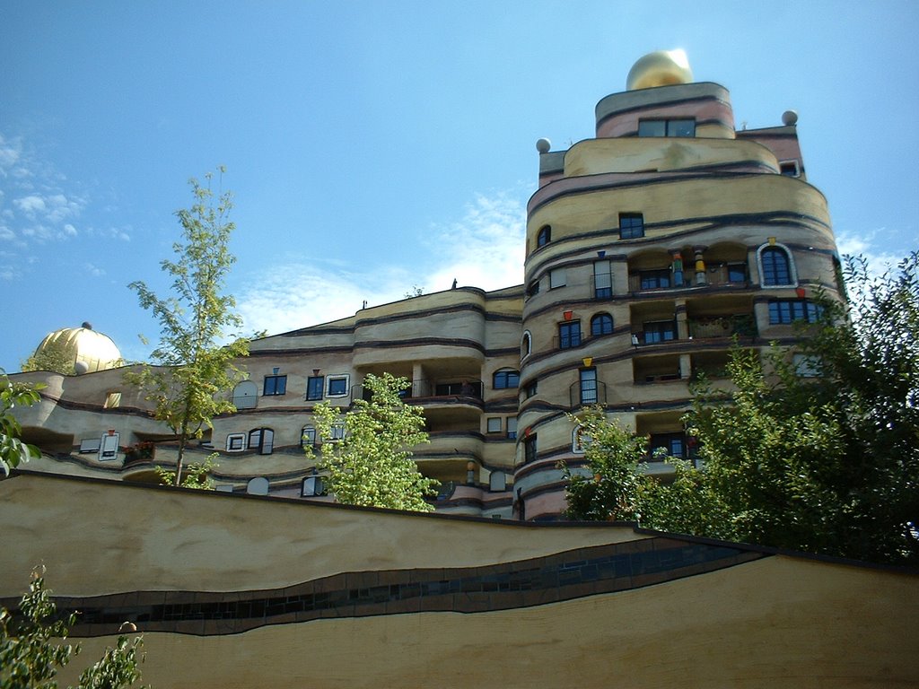 Waldspirale, Darmstadt by janetmw