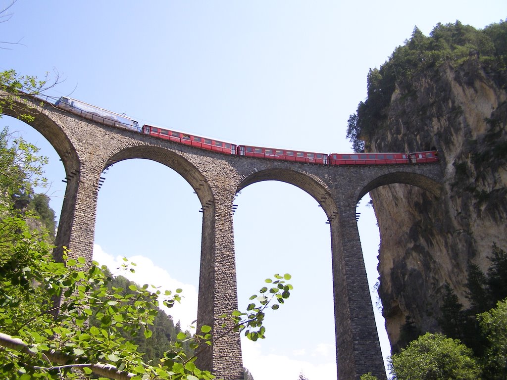 Viadotto Landwasser Rhb by giokaimano