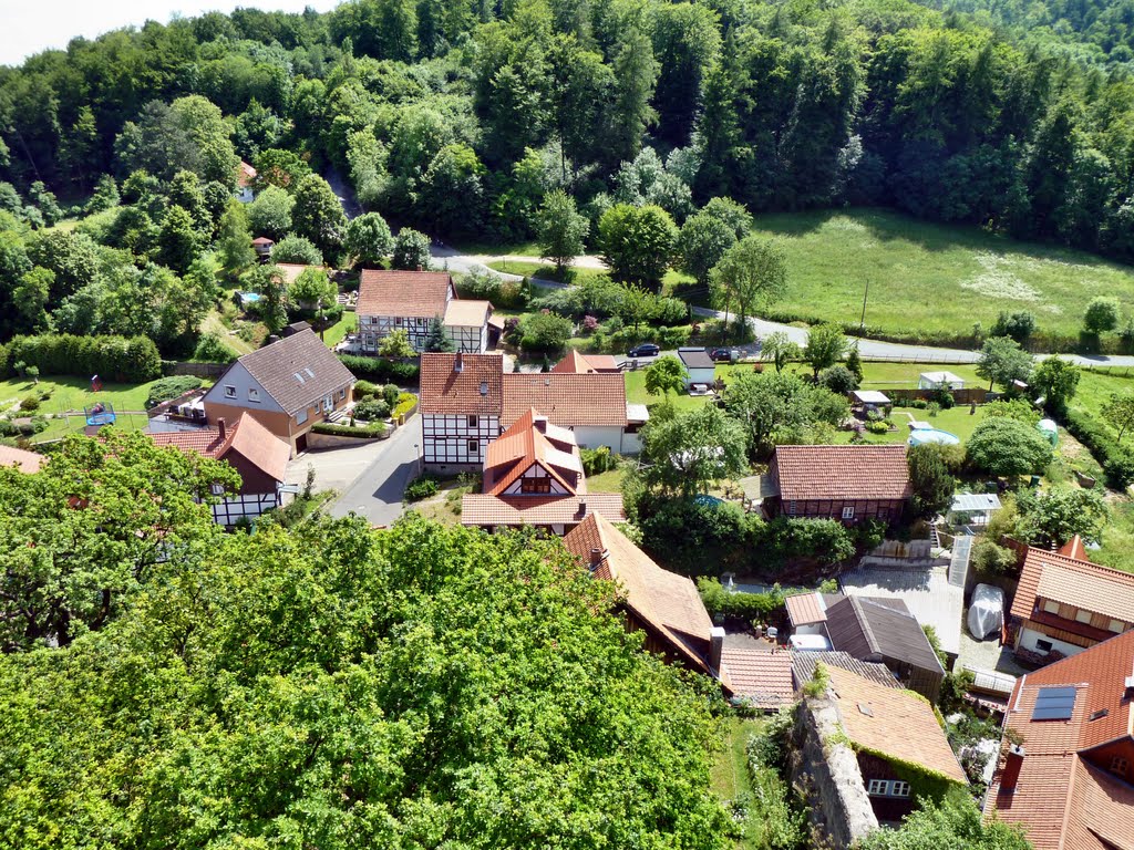 Burg Greene - Blick vom Burgturm auf Greene by Wolfgang Spillner