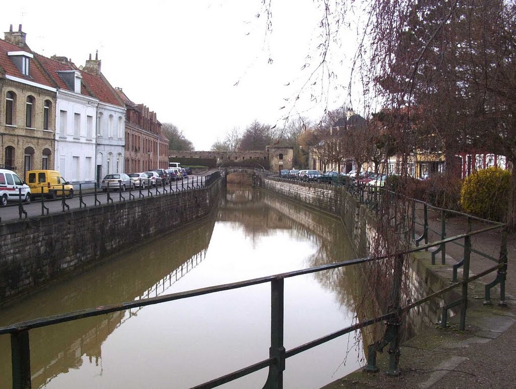 Bergues - Le pont piétons by epaulard59