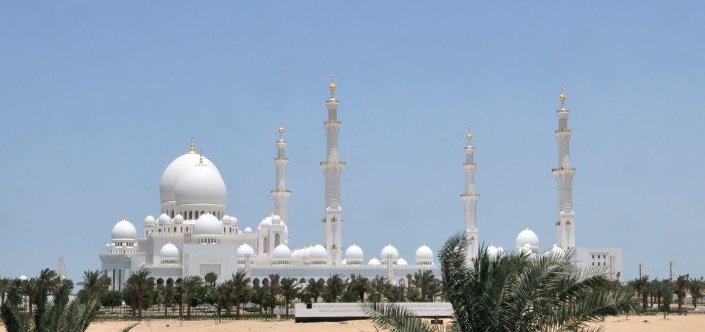 Mezquita Sheikh Zayed, Abu Dhabi by castroleo