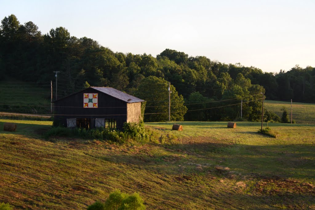 Quilt Barn - London KY by HerrWilli