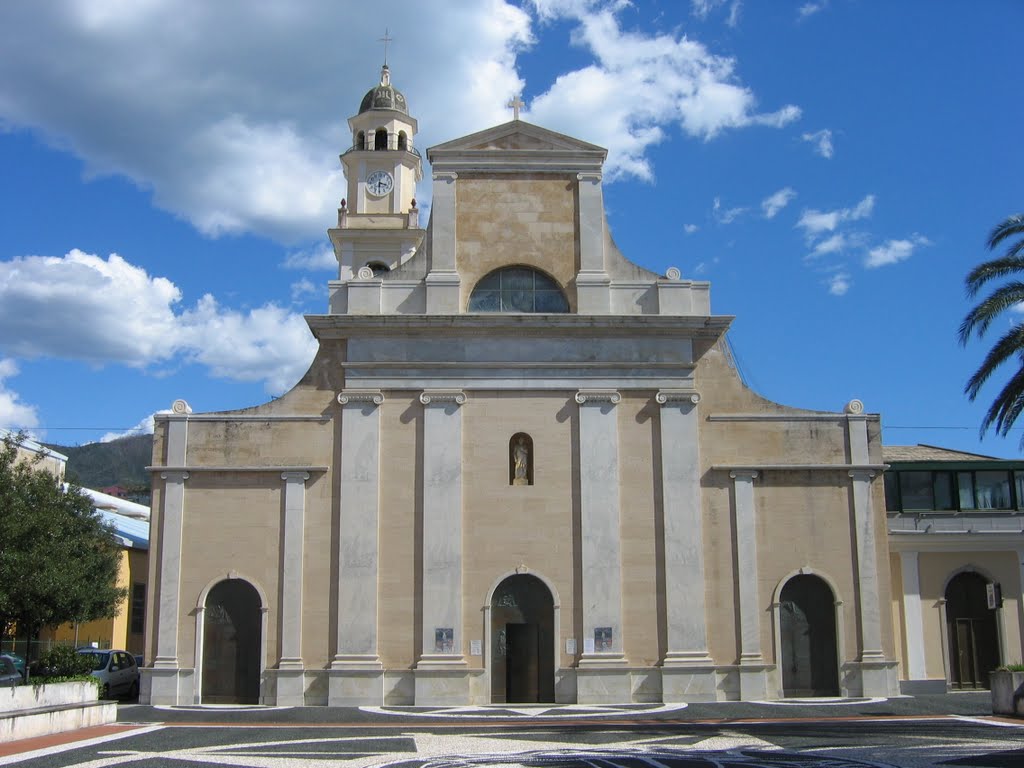 Chiesa di Riva Trigoso by matpaz