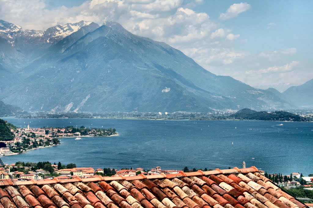 Lago di Como - Vista da Stazzona by roberto rubiliani