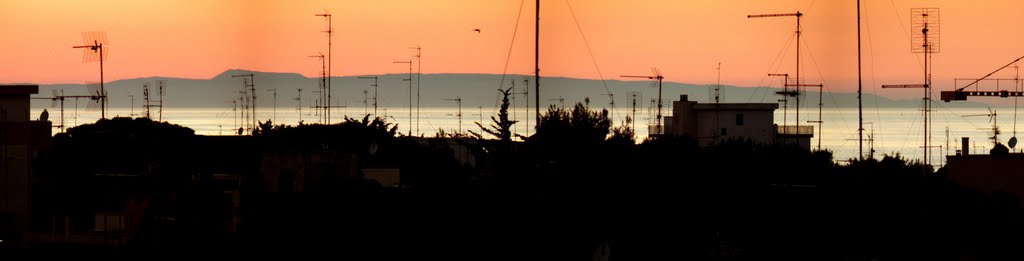 Il Gargano visto da Santo Spirito ( tramonto ) by Pical