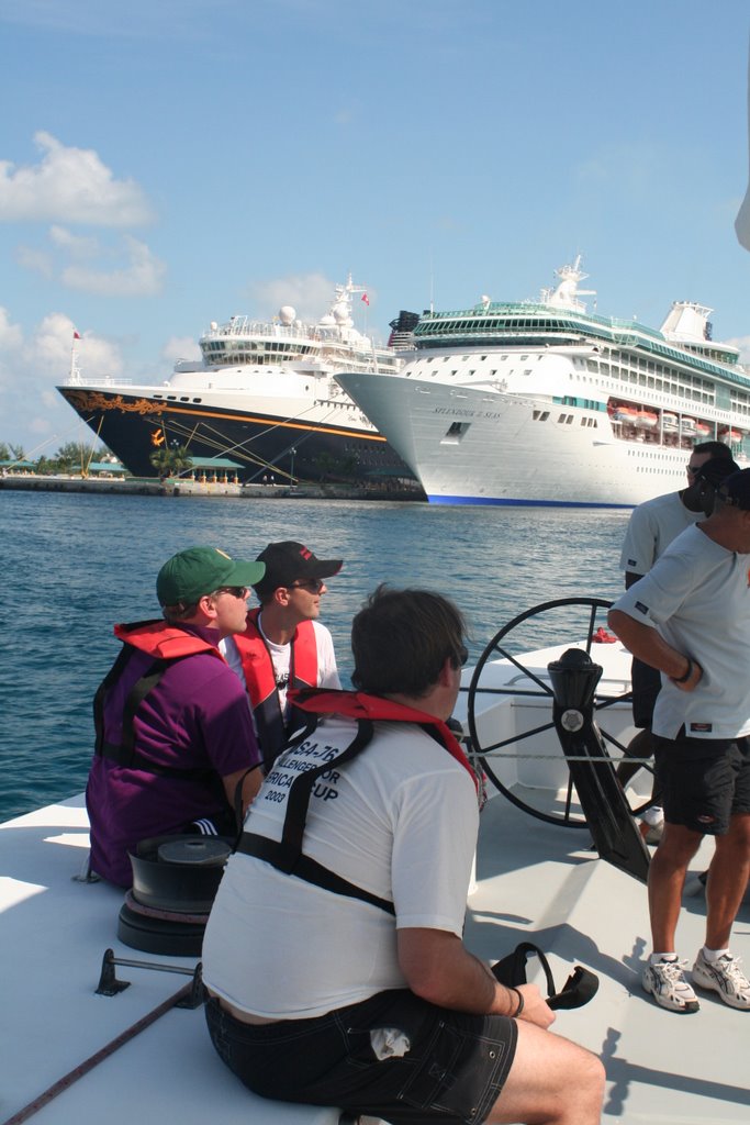 Americas Cup & Cruise Ships by widge