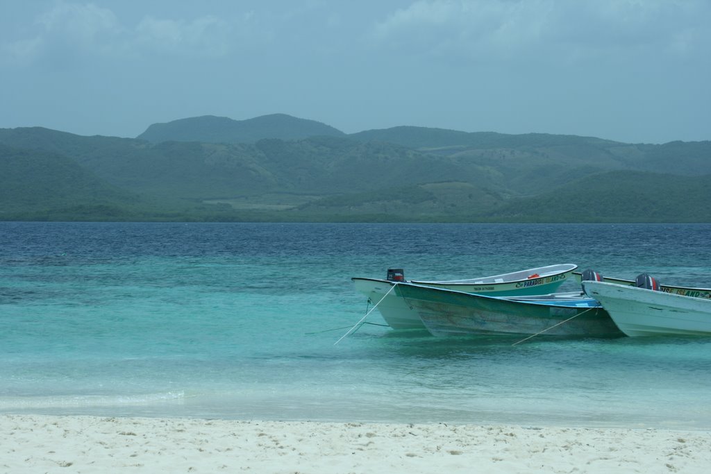 Paradise Island, Dominican Republic by alain&brigitte