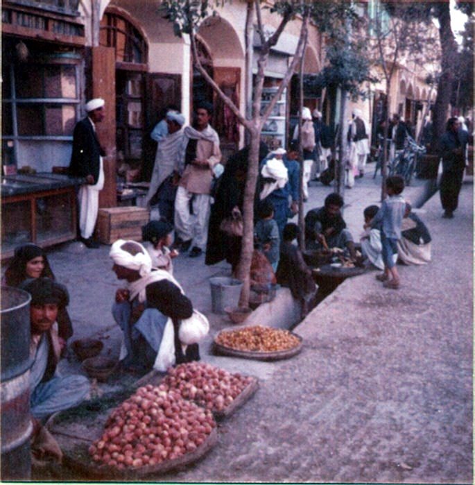 Shopping 1976 by Karl-Artur Haag