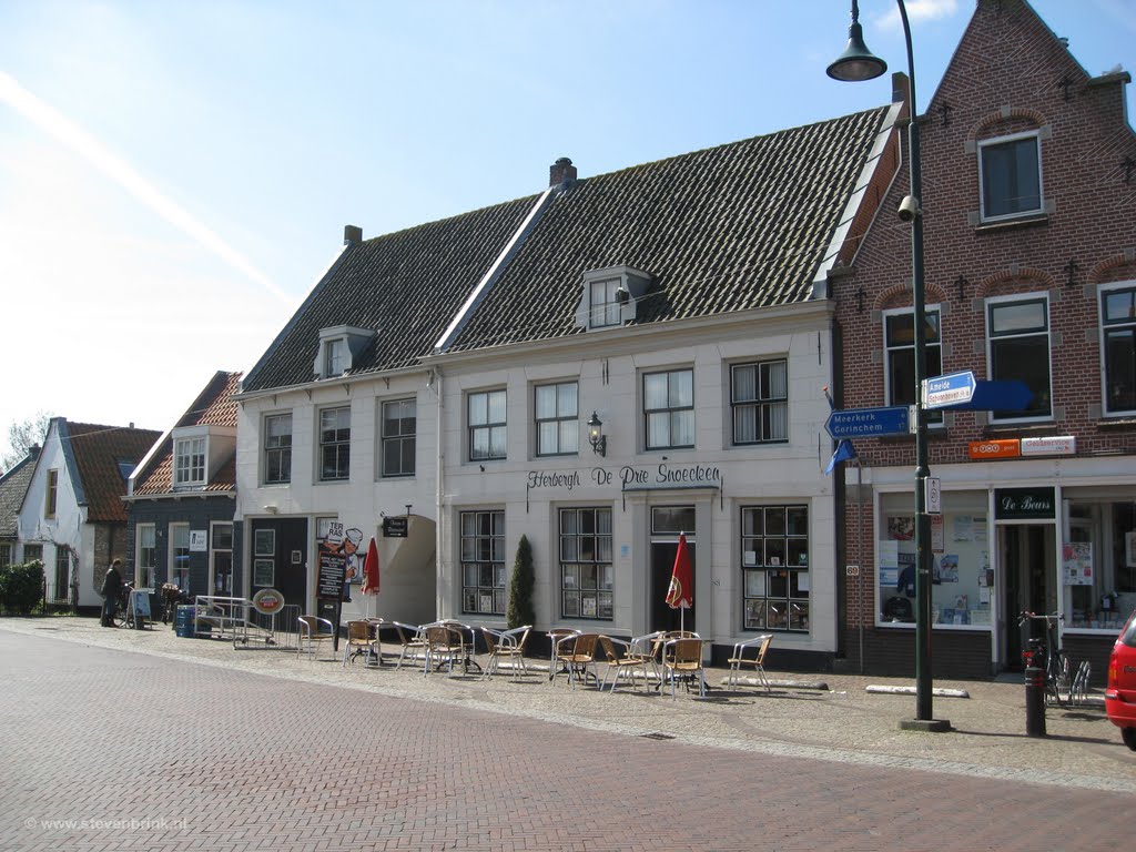 Dorpstraat Lexmond by Steven Brink