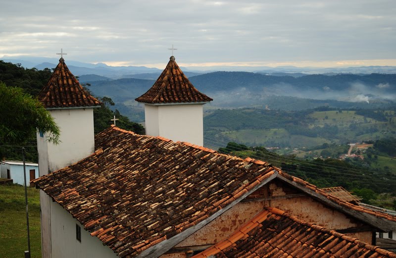 Igreja vista do Cruzeiro by Leandro Durães