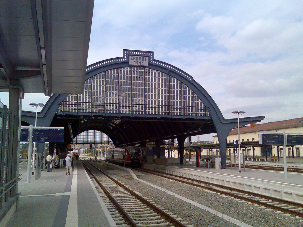 Bahnsteighalle Gera Hbf. by Carsten Patzschke