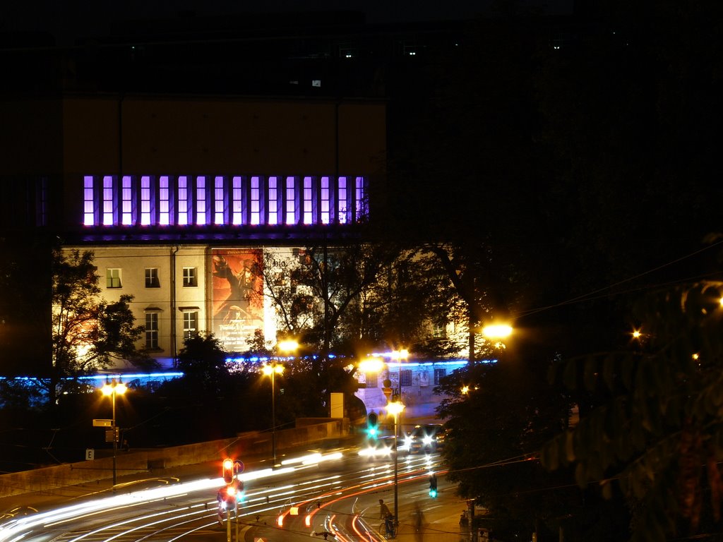 Forum der Technik bei Nacht by Knandi