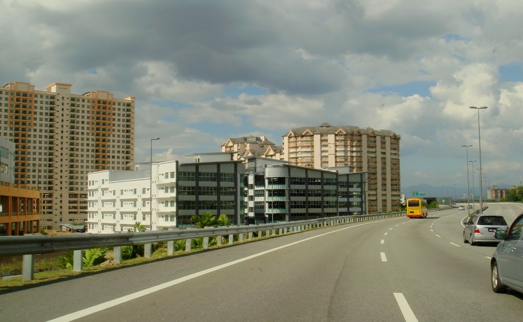 New Kuchai Lama commercial centre view @ Maju Expressway by A Syaharuddin K